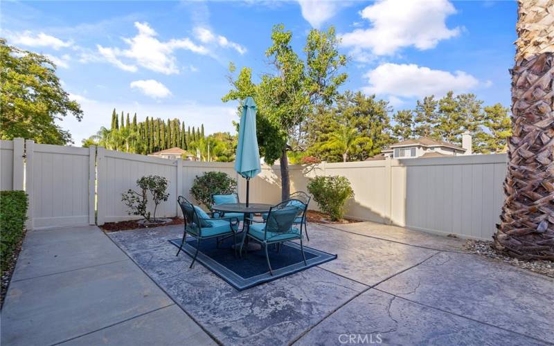 Casita Courtyard & Gate Entry