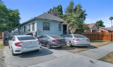 1260 E 49th Street, Los Angeles, California 90011, 5 Bedrooms Bedrooms, ,3 BathroomsBathrooms,Residential Income,Buy,1260 E 49th Street,RS24179657