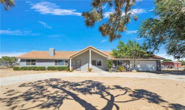 9819 Rose Drive, Oak Hills, California 92344, 3 Bedrooms Bedrooms, ,2 BathroomsBathrooms,Residential,Buy,9819 Rose Drive,HD24183242