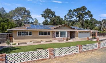 5827 Lillian Drive, Kelseyville, California 95451, 3 Bedrooms Bedrooms, ,2 BathroomsBathrooms,Residential,Buy,5827 Lillian Drive,LC24184296