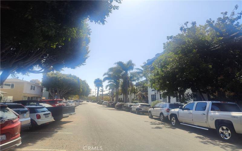 APPLETON STREET- ONLY A FEW BLOCKS FROM THE OCEAN!