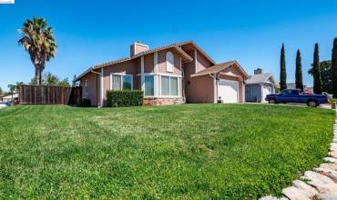 1770 Gateway Dr, Oakley, California 94561, 3 Bedrooms Bedrooms, ,2 BathroomsBathrooms,Residential,Buy,1770 Gateway Dr,41072052