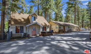 439 Jeffries Road, Big Bear, California 92315, 6 Bedrooms Bedrooms, ,Residential Income,Buy,439 Jeffries Road,24436107