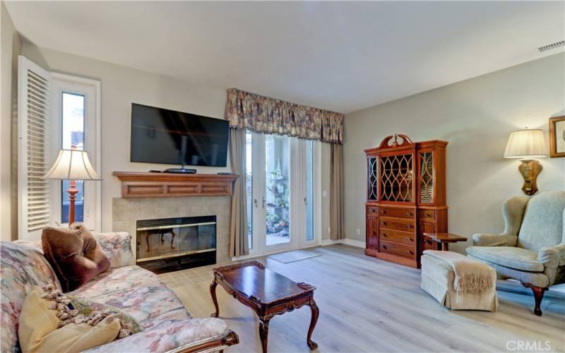 Living room showing door to the back yard.