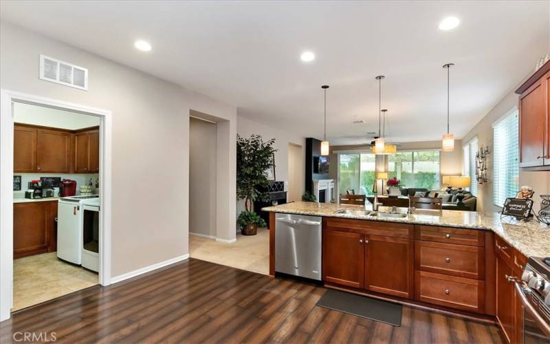 LAUNDRY ROOM OFF KITCHEN