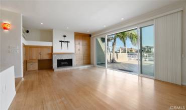 3358 Tempe Drive, Huntington Beach, California 92649, 2 Bedrooms Bedrooms, ,2 BathroomsBathrooms,Residential Lease,Rent,3358 Tempe Drive,PW24184542