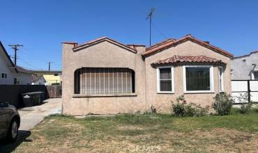 8177 San Antonio Avenue, South Gate, California 90280, 2 Bedrooms Bedrooms, ,1 BathroomBathrooms,Residential,Buy,8177 San Antonio Avenue,PW24184594