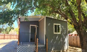 3590 Redwood Street, Clearlake, California 95422, 3 Bedrooms Bedrooms, ,2 BathroomsBathrooms,Residential,Buy,3590 Redwood Street,LC24184564