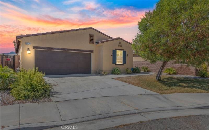 
This charming single-story home is nestled in a welcoming community, offering a serene environment and a perfect place to call home.