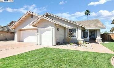 2156 Saint Andrews Ct, Discovery Bay, California 94505, 3 Bedrooms Bedrooms, ,2 BathroomsBathrooms,Residential,Buy,2156 Saint Andrews Ct,41072159