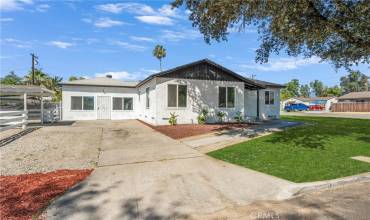 2894 Wall Avenue, San Bernardino, California 92404, 3 Bedrooms Bedrooms, ,1 BathroomBathrooms,Residential,Buy,2894 Wall Avenue,CV24184885