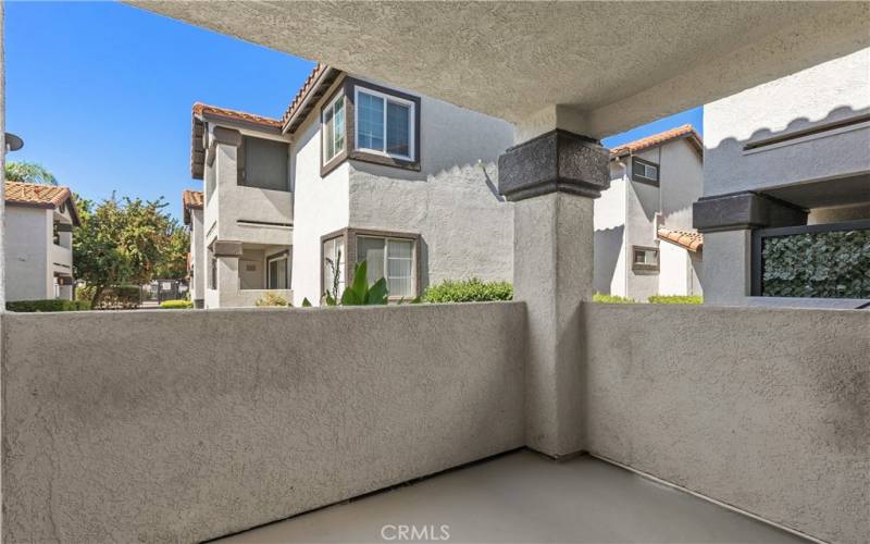 Spacious Covered Patio