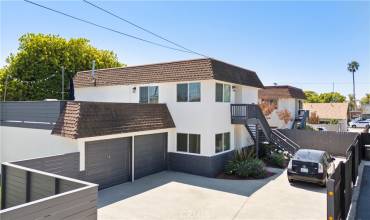 2049 Tustin Avenue B, Costa Mesa, California 92627, 2 Bedrooms Bedrooms, ,1 BathroomBathrooms,Residential Lease,Rent,2049 Tustin Avenue B,OC24139908