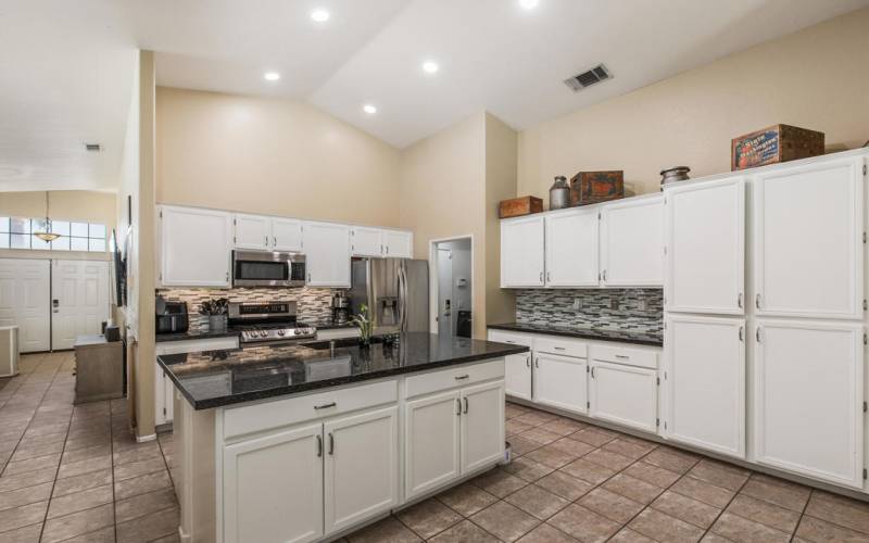 45355 Coldbrook Kitchen