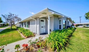 1231 Golden Rain Road 70G, Seal Beach, California 90740, 2 Bedrooms Bedrooms, ,1 BathroomBathrooms,Residential,Buy,1231 Golden Rain Road 70G,PW24185000