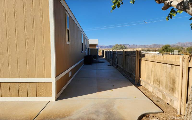 North side of house facing toward back of lot