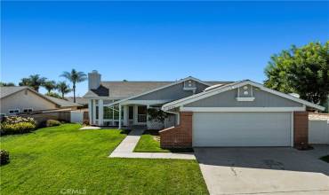 27753 Sumner Avenue, Saugus, California 91350, 3 Bedrooms Bedrooms, ,2 BathroomsBathrooms,Residential,Buy,27753 Sumner Avenue,SR24177116