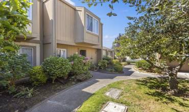 3203 Fiji Ln, Alameda, California 94502, 2 Bedrooms Bedrooms, ,1 BathroomBathrooms,Residential,Buy,3203 Fiji Ln,41071690