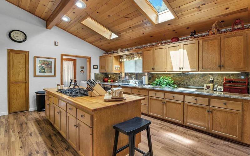 17 Spacious kitchen with skylites