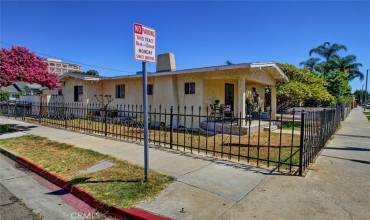 326 S Clementine Street, Anaheim, California 92805, 2 Bedrooms Bedrooms, ,1 BathroomBathrooms,Residential,Buy,326 S Clementine Street,PW24169142