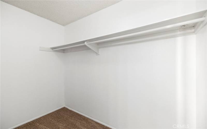 Master walkin Closet