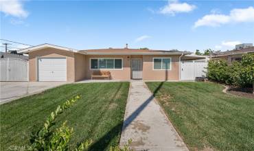 7518 Tamarind Avenue, Fontana, California 92336, 3 Bedrooms Bedrooms, ,1 BathroomBathrooms,Residential,Buy,7518 Tamarind Avenue,TR24185359