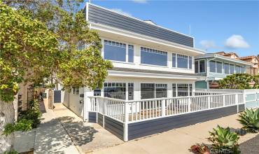 203 1/2 8th St, Newport Beach, California 92661, 3 Bedrooms Bedrooms, ,2 BathroomsBathrooms,Residential Lease,Rent,203 1/2 8th St,NP24185509