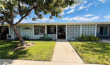 1300 Golden Rain Rd., M3-9C, Seal Beach, California 90740, 1 Bedroom Bedrooms, ,1 BathroomBathrooms,Residential,Buy,1300 Golden Rain Rd., M3-9C,PW24185512