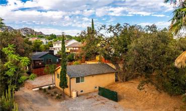 9210 VENTURA Way, Chatsworth, California 91311, 2 Bedrooms Bedrooms, ,1 BathroomBathrooms,Residential,Buy,9210 VENTURA Way,SR24185562