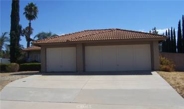 39560 Glenwood Court, Murrieta, California 92563, 4 Bedrooms Bedrooms, ,2 BathroomsBathrooms,Residential,Buy,39560 Glenwood Court,OC24181623