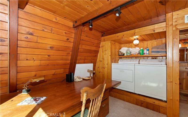 Main Level Bedroom 2/Laundry Room With Back Deck Access