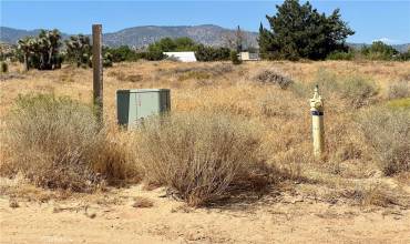 0 Johnson Road, Phelan, California 92371, ,Land,Buy,0 Johnson Road,IV24185186