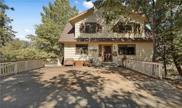 1023 Sandalwood Drive, Lake Arrowhead, California 92352, 3 Bedrooms Bedrooms, ,2 BathroomsBathrooms,Residential,Buy,1023 Sandalwood Drive,EV24185779