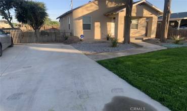 1220 Kings Avenue, Chowchilla, California 93610, 2 Bedrooms Bedrooms, ,1 BathroomBathrooms,Residential,Buy,1220 Kings Avenue,MC24185610