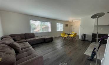 1250 W 37th Street 9, Los Angeles, California 90007, 2 Bedrooms Bedrooms, ,1 BathroomBathrooms,Residential Lease,Rent,1250 W 37th Street 9,WS24179545