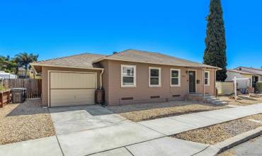 2015 Ensenada Street, Lemon Grove, California 91945, 2 Bedrooms Bedrooms, ,1 BathroomBathrooms,Residential,Buy,2015 Ensenada Street,240021250SD