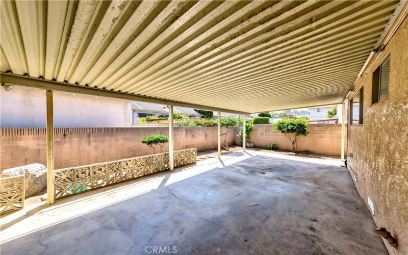 covered patio south west view