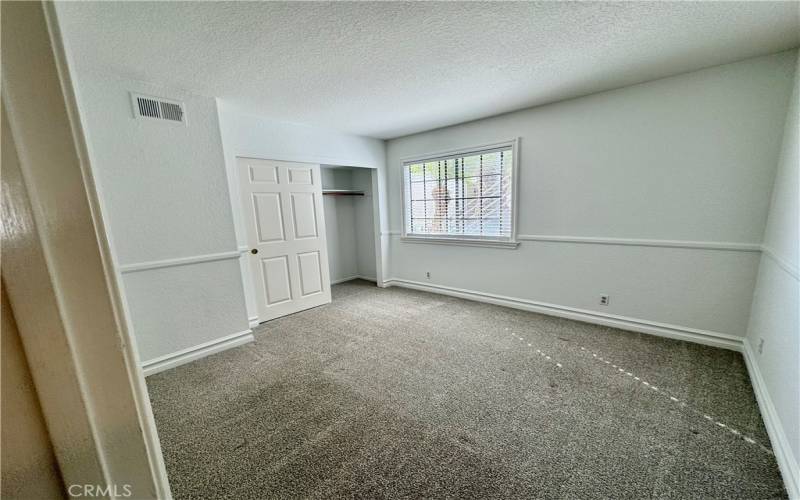 Spacious 2nd bedroom