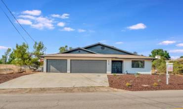 717 Hunter Street, Ramona, California 92065, 3 Bedrooms Bedrooms, ,2 BathroomsBathrooms,Residential,Buy,717 Hunter Street,240021291SD