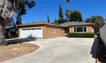 6848 Rhea Avenue, Reseda, California 91335, 3 Bedrooms Bedrooms, ,2 BathroomsBathrooms,Residential Lease,Rent,6848 Rhea Avenue,GD24186237