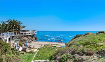 827 Cliff Drive, Laguna Beach, California 92651, 2 Bedrooms Bedrooms, ,2 BathroomsBathrooms,Residential Lease,Rent,827 Cliff Drive,LG24186261