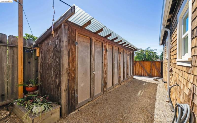 3 connected storage sheds