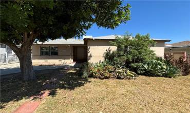 19427 Welby Way, Reseda, California 91335, 3 Bedrooms Bedrooms, ,1 BathroomBathrooms,Residential,Buy,19427 Welby Way,OC24179574