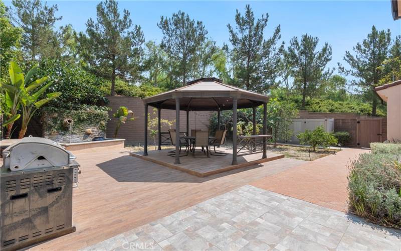 Huge backyard with gazebo