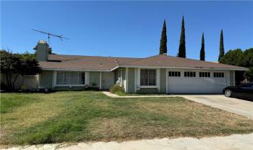 3242 Danube Way, Riverside, California 92503, 4 Bedrooms Bedrooms, ,2 BathroomsBathrooms,Residential,Buy,3242 Danube Way,CV24187048