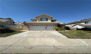 29313 Stillwater Court, Lake Elsinore, California 92530, 3 Bedrooms Bedrooms, ,2 BathroomsBathrooms,Residential,Buy,29313 Stillwater Court,CV24183293