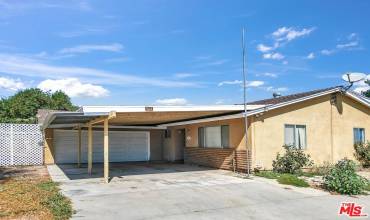 592 E Johnston Avenue, Hemet, California 92543, 2 Bedrooms Bedrooms, ,2 BathroomsBathrooms,Residential,Buy,592 E Johnston Avenue,24437525