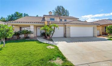 13333 Goldenhorn Drive, Corona, California 92883, 5 Bedrooms Bedrooms, ,3 BathroomsBathrooms,Residential,Buy,13333 Goldenhorn Drive,OC24187196