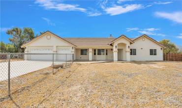 32455 Sherwood Street, Lucerne Valley, California 92356, 4 Bedrooms Bedrooms, ,3 BathroomsBathrooms,Residential,Buy,32455 Sherwood Street,IV24186940