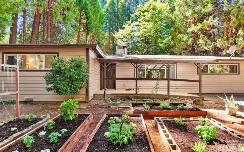 Front Raised Bed Garden